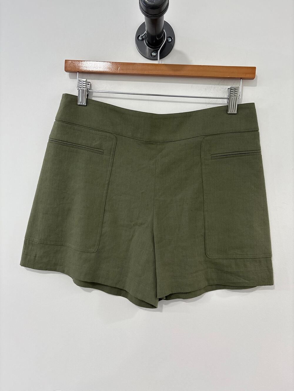 NWT Theory Mini Utility Linen Blend Shorts Fern Green Size 4